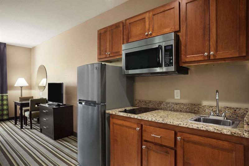 Surestay Plus Hotel By Best Western Owasso Tulsa North Exterior foto
